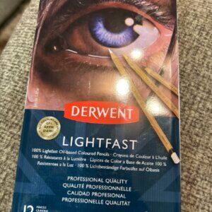 NIB Derwent Lightfast Colored Pencils 12 Count Professional Quality Oil Based